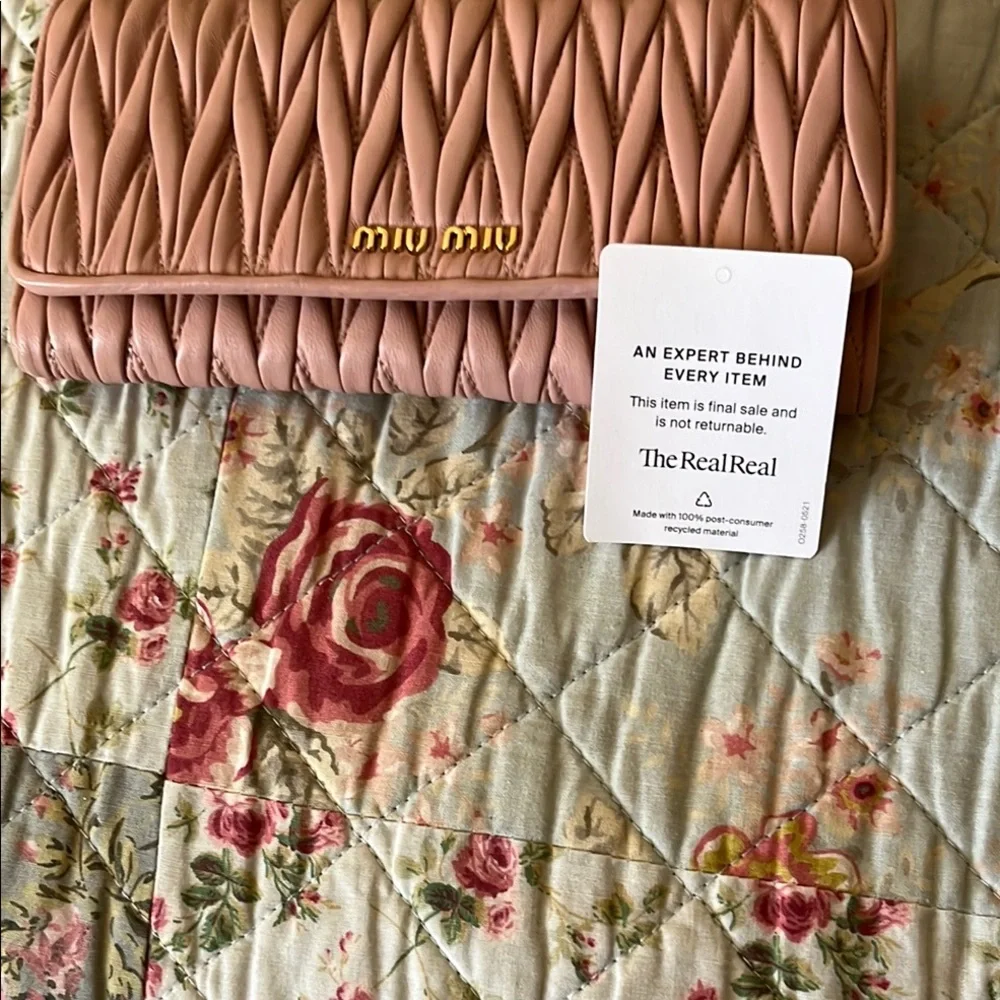 MIU MIU NWOT PINK WALLET - Picture 6 of 10